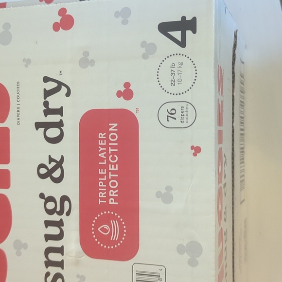 Huggies Snug & Dry Diapers 76 Count - Picture 3 of 3